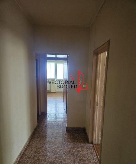 Ferdinand, Parcul Ozon, 3 camere, 2 bai, 2 balcoane, centrala termica si boxa